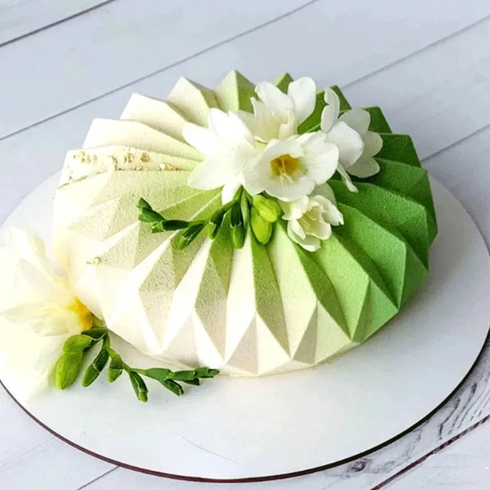 Silicone Cake Mold Lace Round Cake Pan Chocolate Biscuit Mold Reusable Handmade Candy Jelly Pudding Mold Kitchen Baking Tools