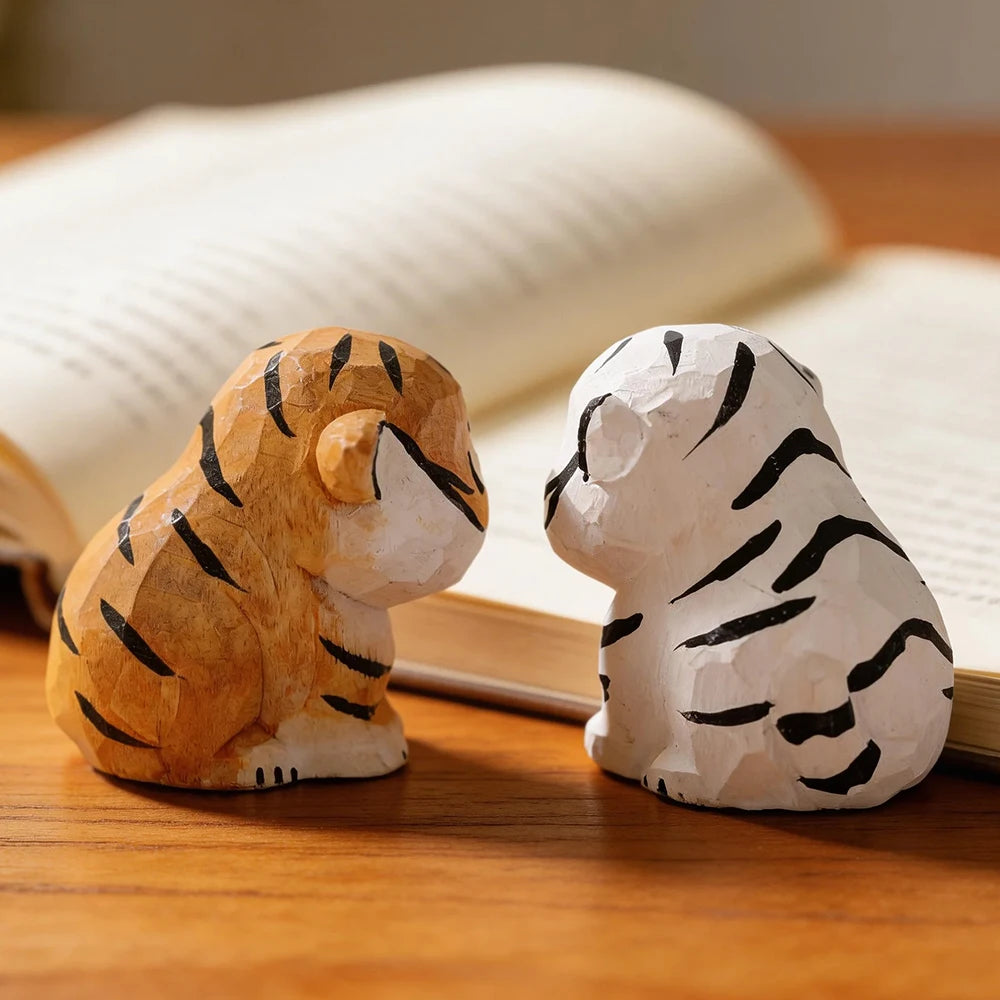 Cute Handmade Decorative Wooden Tiger Figurine Mini Animal Ornament Statue Carving Home Room Desktop accessories Decor Gift