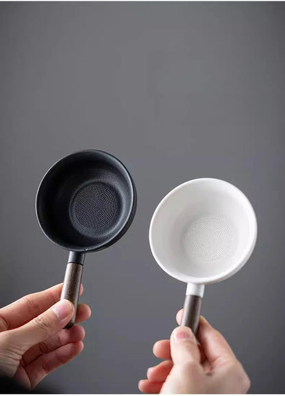 Sandalwood Handle Tea Strainer Black and White Tea Filter Ceramic Filter Tea Ceremony Accessories Teaset Supplies