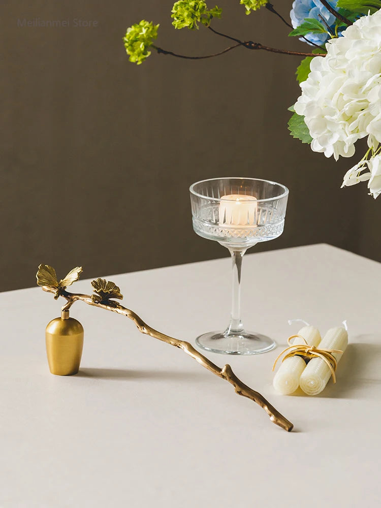 Golden metal brass candle holder, ginkgo leaves, European style, ancient desktop crafts, home decoration candle holders