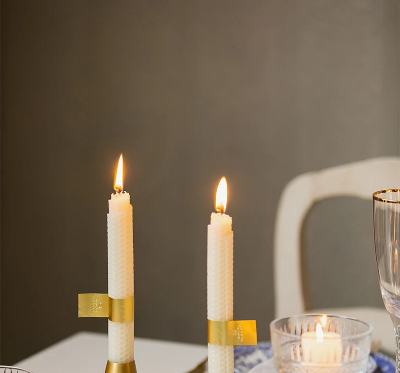 Golden metal brass candle holder, ginkgo leaves, European style, ancient desktop crafts, home decoration candle holders