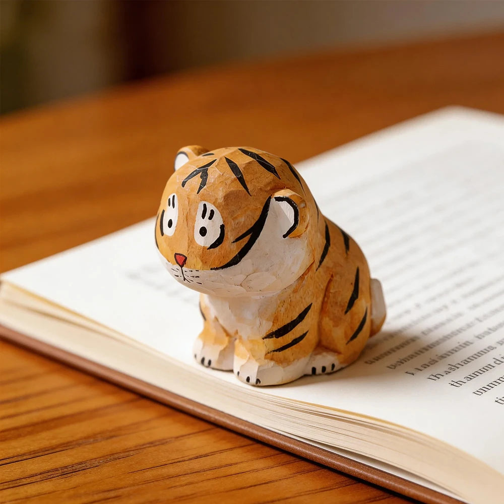 Cute Handmade Decorative Wooden Tiger Figurine Mini Animal Ornament Statue Carving Home Room Desktop accessories Decor Gift
